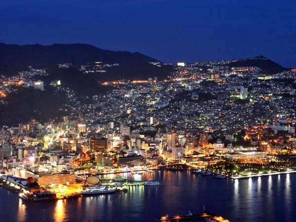 ■【世界新三大夜景の見学ツアー付】稲佐山からの1,000万ドルの夜景を見に行こう!<2便目利用>ホテルニュー長崎1泊2日2